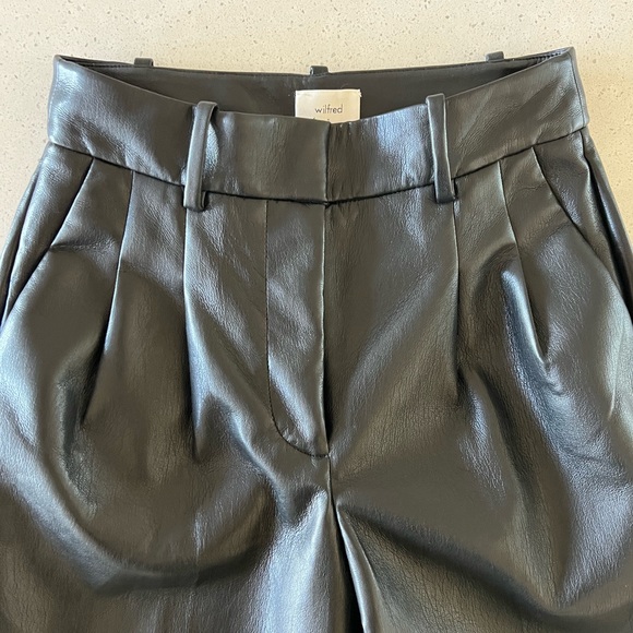 Aritzia Pants - Picture 2 of 4